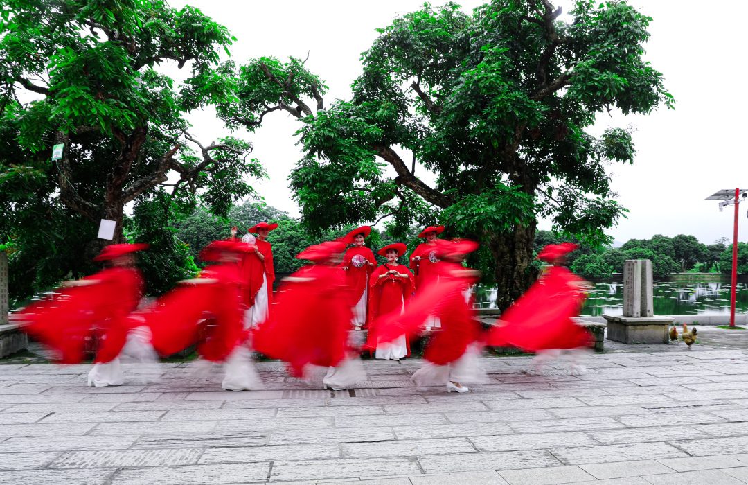 红模旋风 麦铭忠.jpg 红模旋风 麦铭忠.jpg