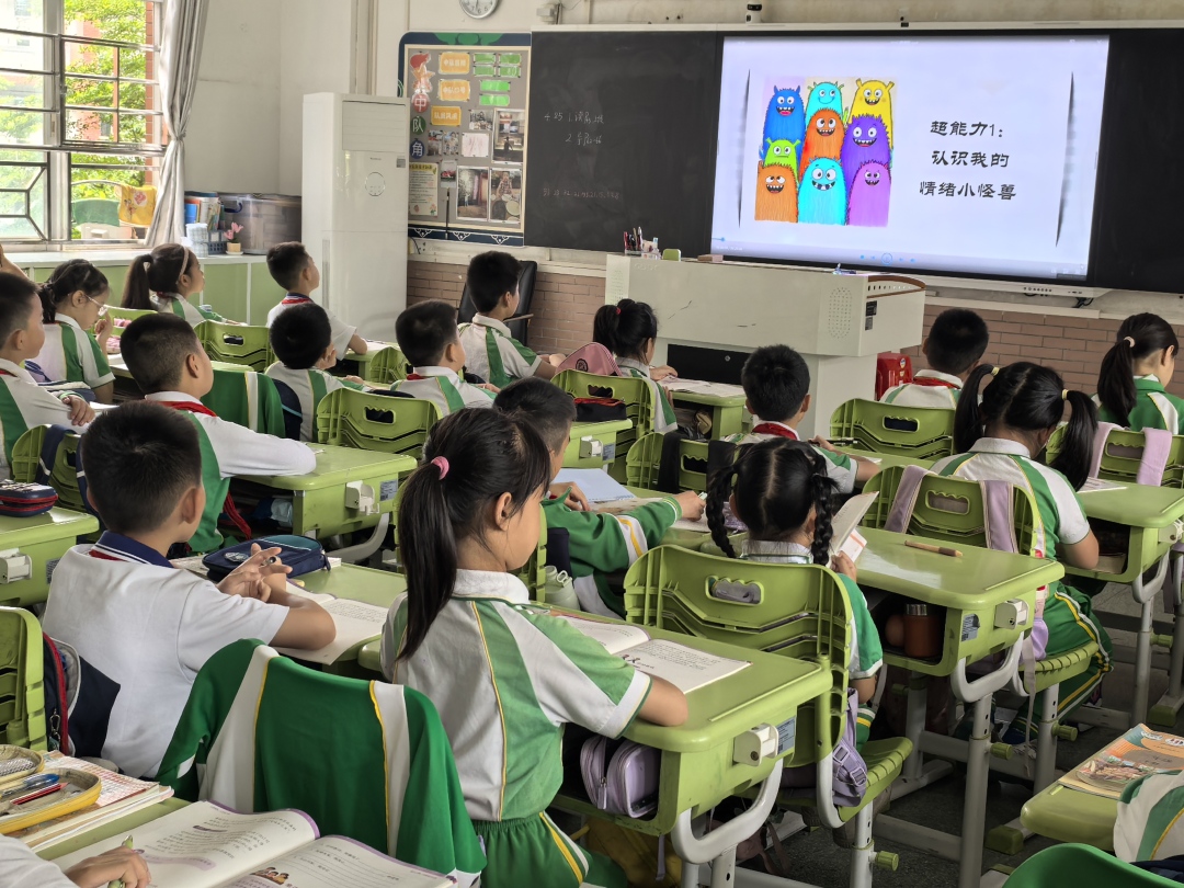 7164e4f8672ced4eded6d94e4c2a87c.jpg 7164e4f8672ced4eded6d94e4c2a87c.jpg