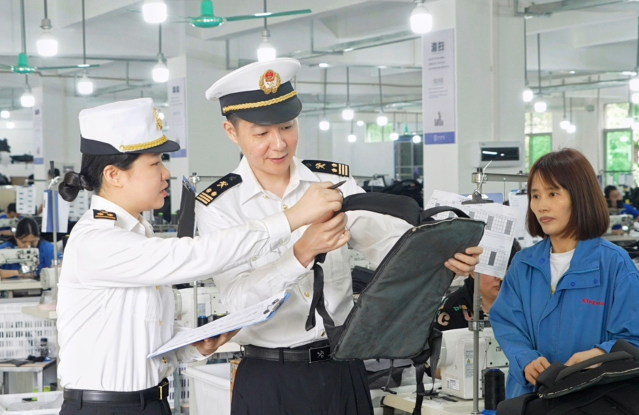 41d5889ff4ef40f4a5e2e81a5ff89e06.jpg 41d5889ff4ef40f4a5e2e81a5ff89e06.jpg