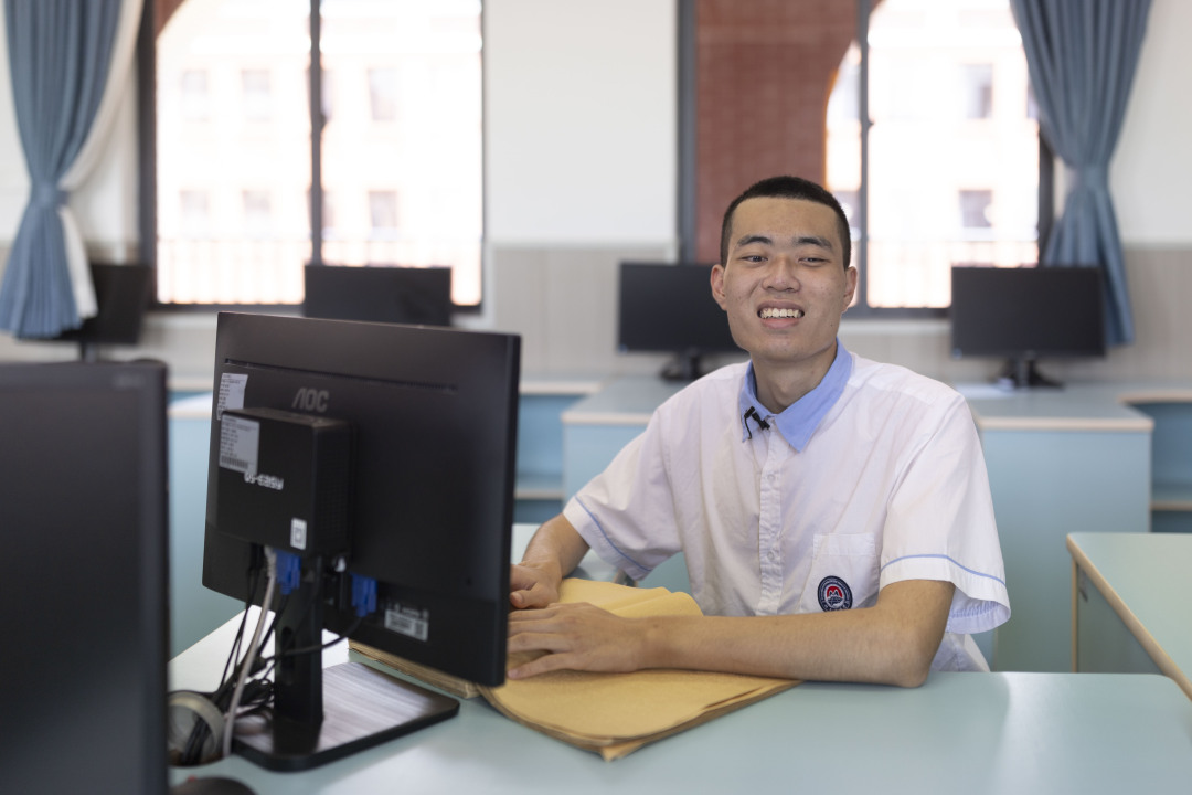 ef2e7d69c4bd4adfd22773d6b707b11.jpg ef2e7d69c4bd4adfd22773d6b707b11.jpg