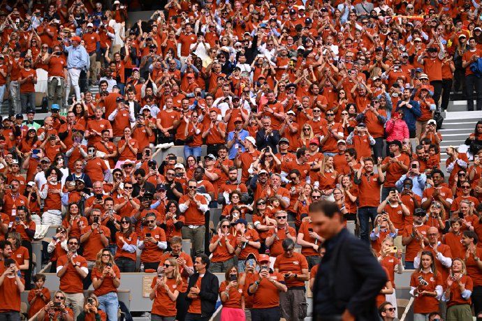 e36a381ely8i1s8fgawznj21900u0aq1