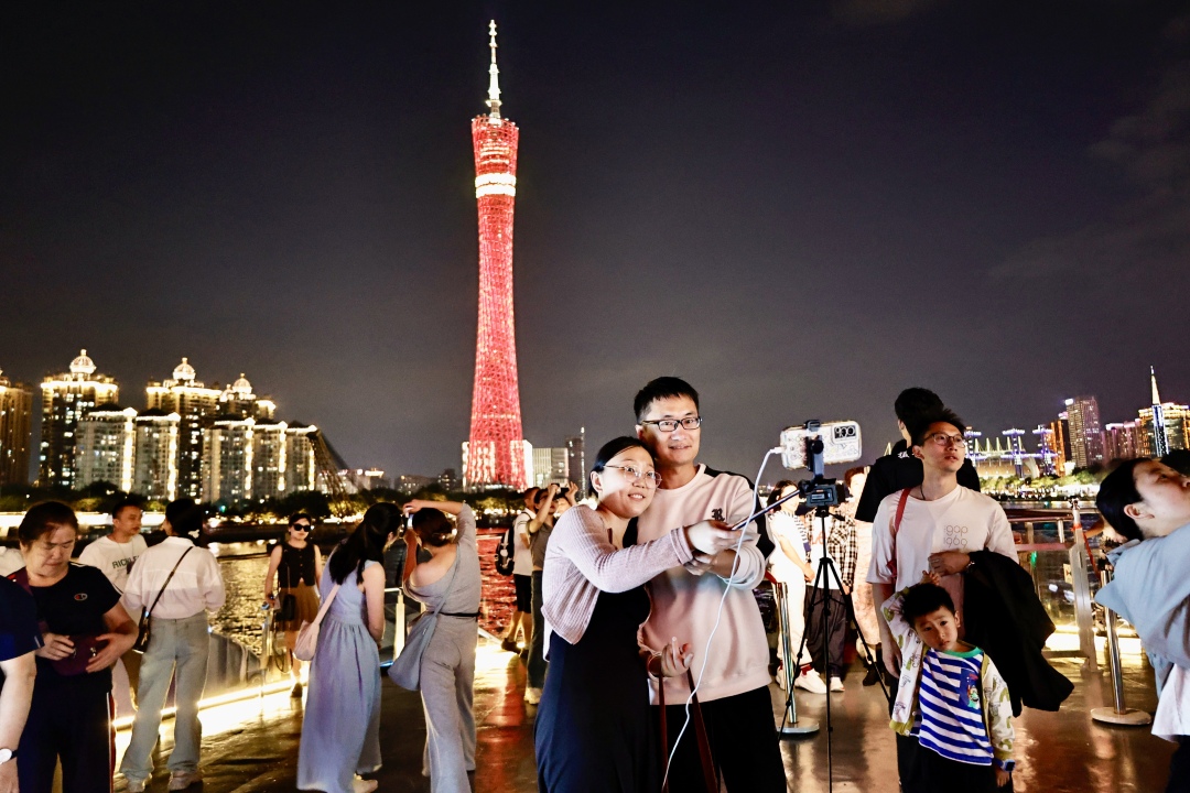 图集 _ 夜景璀璨入眼,来广州珠江-FZ100413901547.jpg 图集 _ 夜景璀璨入眼,来广州珠江-FZ100413901547.jpg