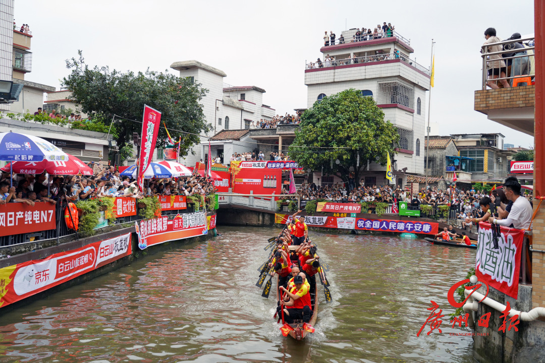 38599a65bcde485cb97f94b3755e385c.jpg 38599a65bcde485cb97f94b3755e385c.jpg