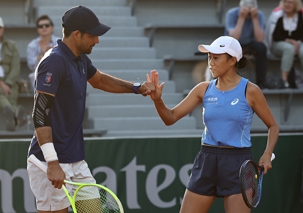 543ace57ly1i23pz7h37aj20gi0bltan