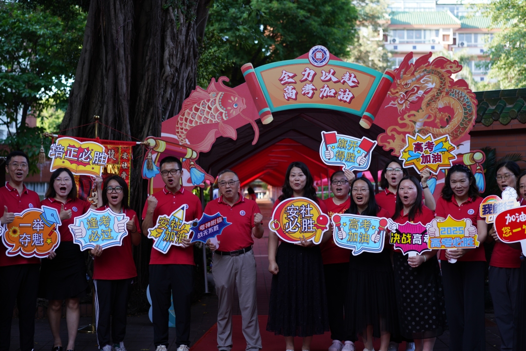 ce1d43545301628e025be9f0d89704d.jpg ce1d43545301628e025be9f0d89704d.jpg