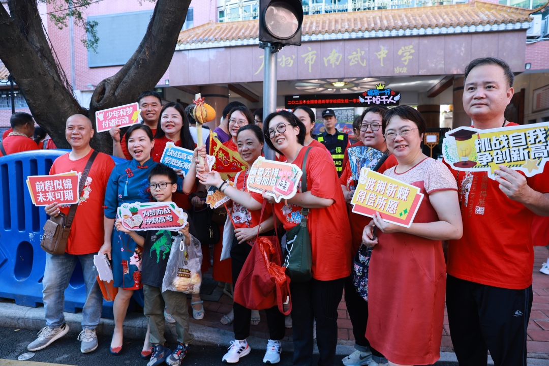 dc481bff91c13f34522e04b640b1208.jpg dc481bff91c13f34522e04b640b1208.jpg