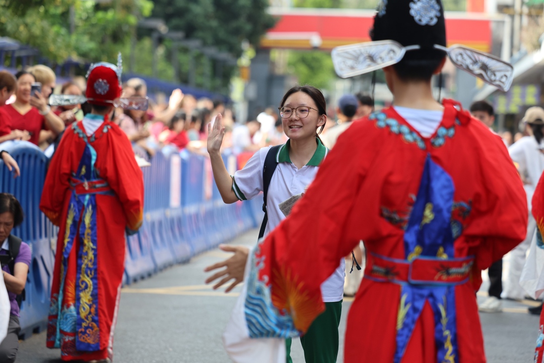 00fb07913cf95b77340affc69e71c00.jpg 00fb07913cf95b77340affc69e71c00.jpg