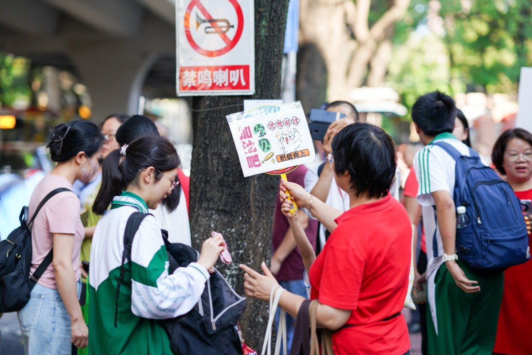 2005f3a1eb5af0e3cf0d353ffe1a342.jpg 2005f3a1eb5af0e3cf0d353ffe1a342.jpg