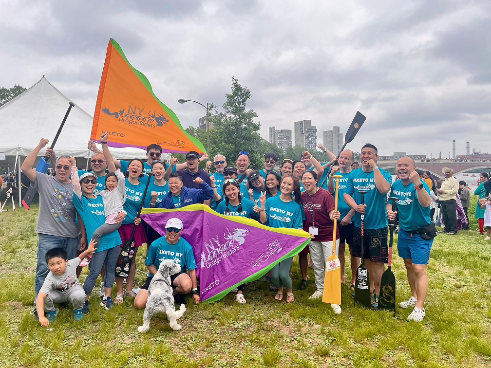 中國香港駐紐約經濟貿易辦事處龍騎隊六月八日(波士頓時間)參加第四十六屆波士頓香港龍舟節比賽。