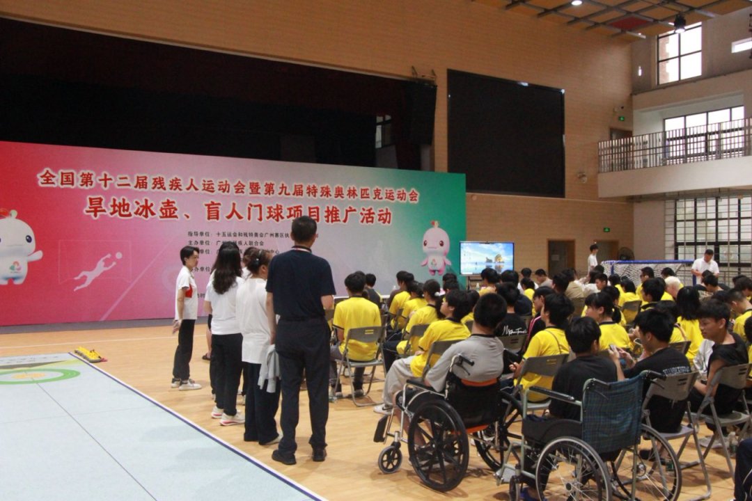 865913b9cm702c3b6d5b5f577c90fc22