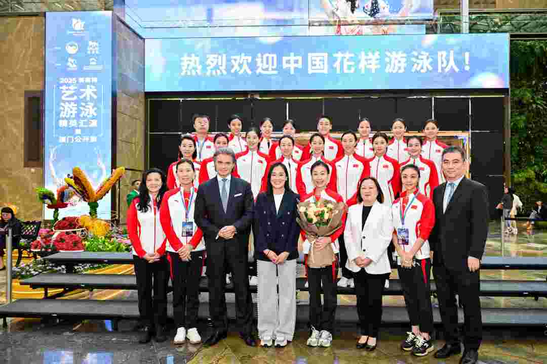 中國花樣游泳隊抵達澳門