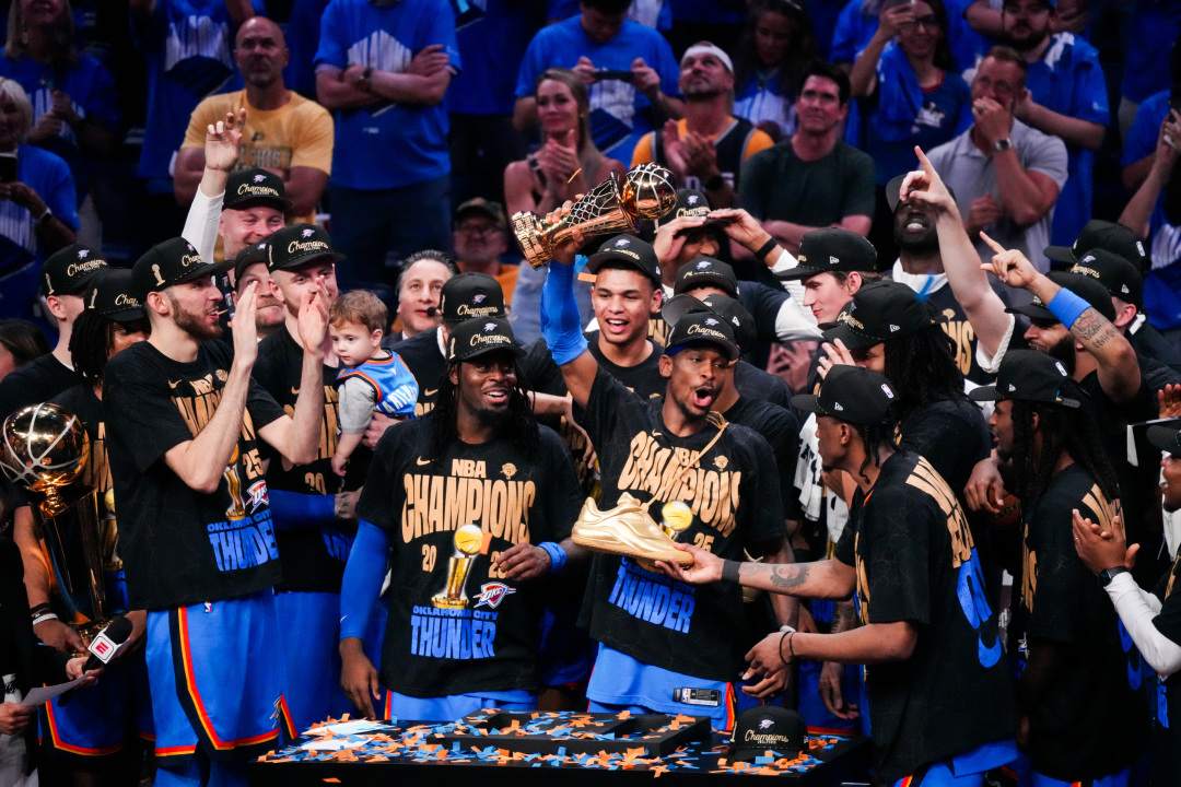 孙宇轩-雷霆队夺得2024-2025赛季NBA总-NEP1_20250623_C00414023675