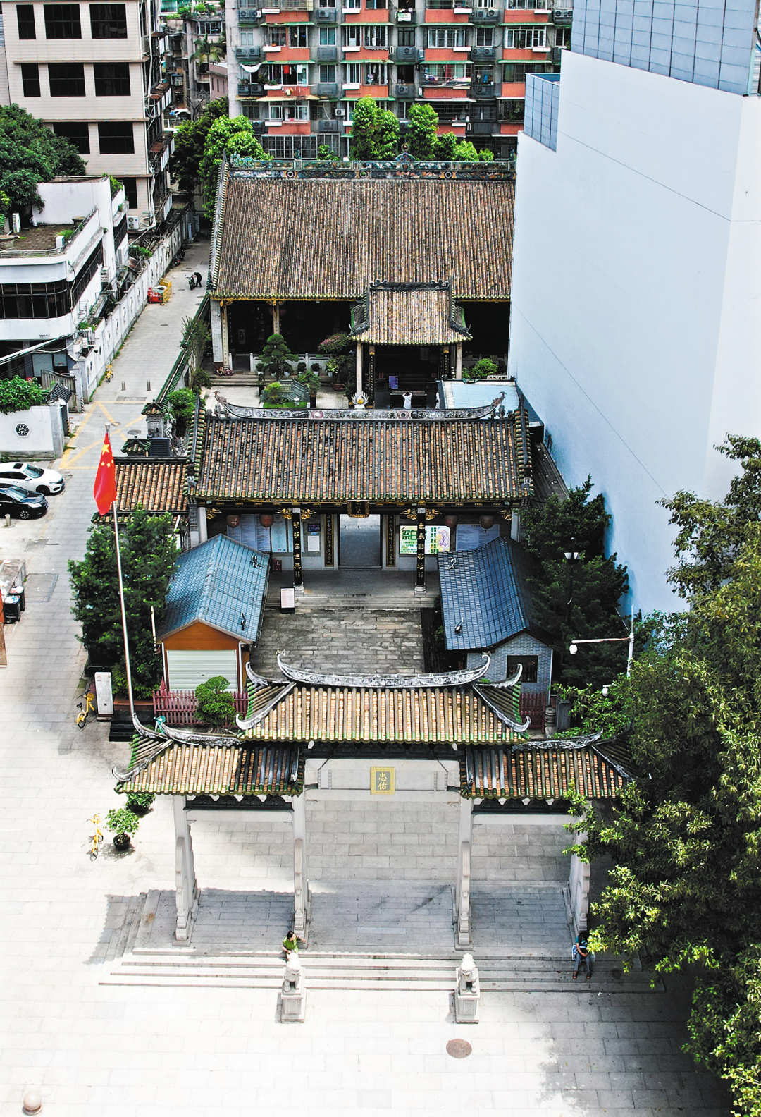 城隍庙 庄小龙摄2-FZ102814022303.jpg