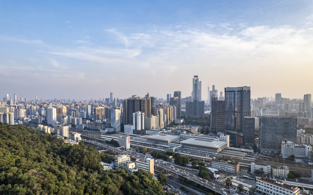 庄小龙20231016航拍 广州东站 (8)