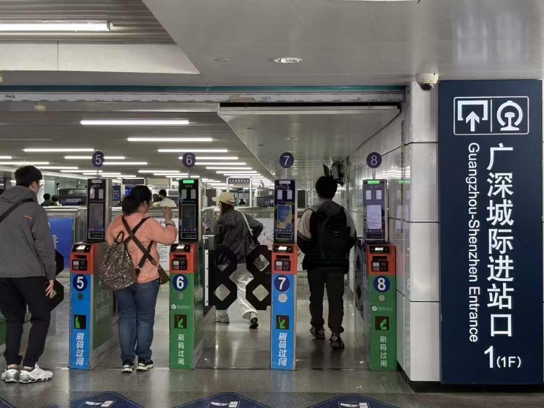 9859e478fb624fc8bc160c3ba28e0f45