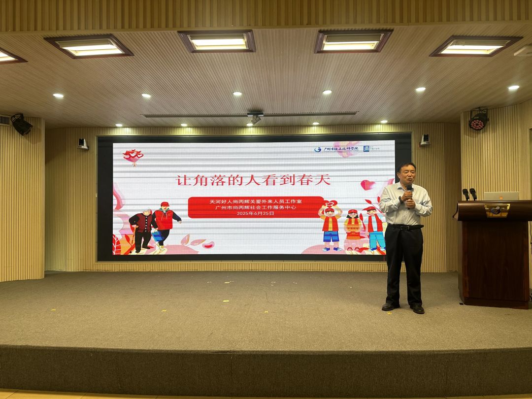 39678e9402aa6975f727adf5aaa4b5c1