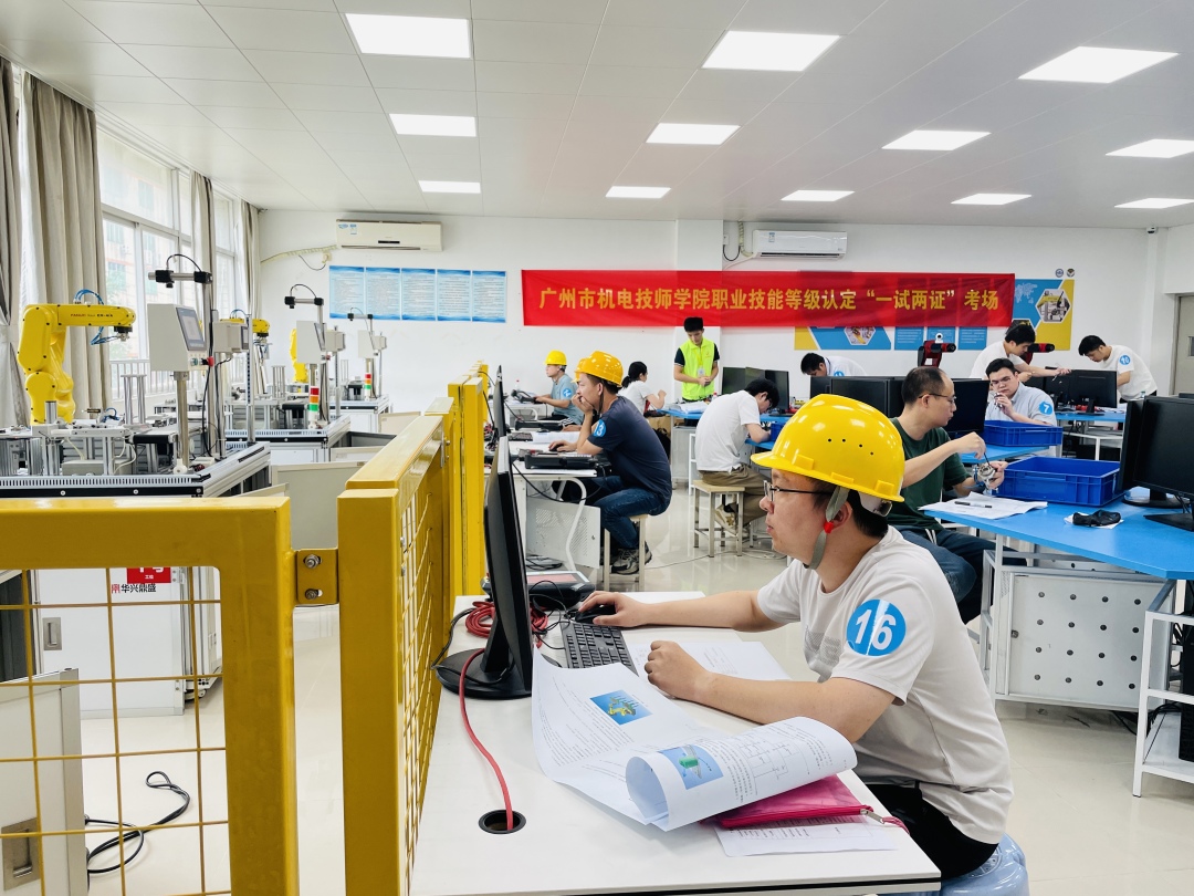 654bd27f404b6d32cc0df4b653d9c32.jpg 654bd27f404b6d32cc0df4b653d9c32.jpg