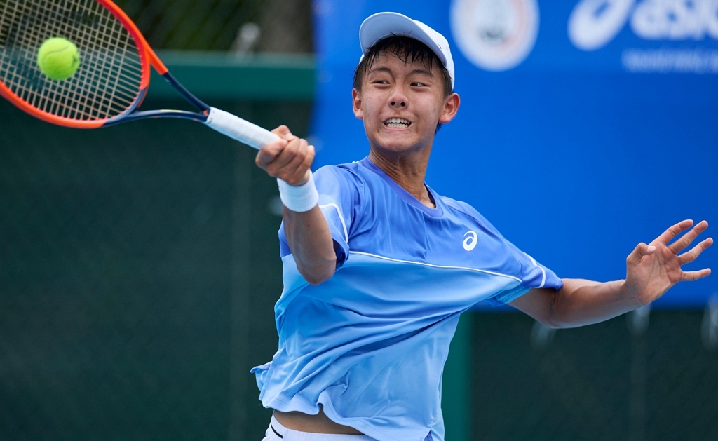 中国香港网球少年蔡富泓_副本