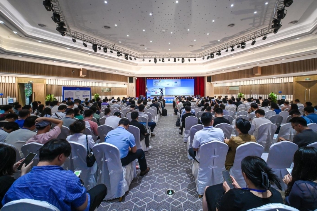 7bc9735a9df04b7abc57ff7a05c60b9a