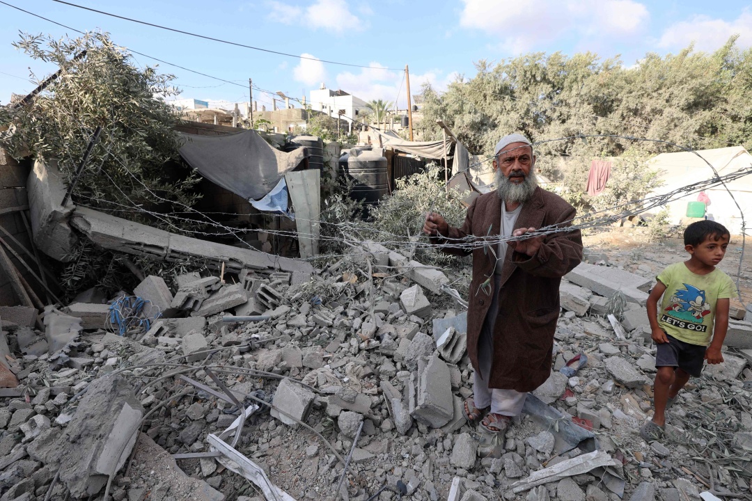 EYAD BABA-(外代一线)(3)巴勒斯坦媒体:以军袭击-NEP1_20250714_C00414113293