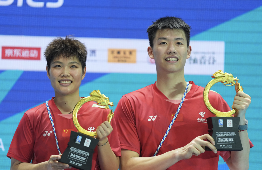 截屏2025-07-27 22.14.43