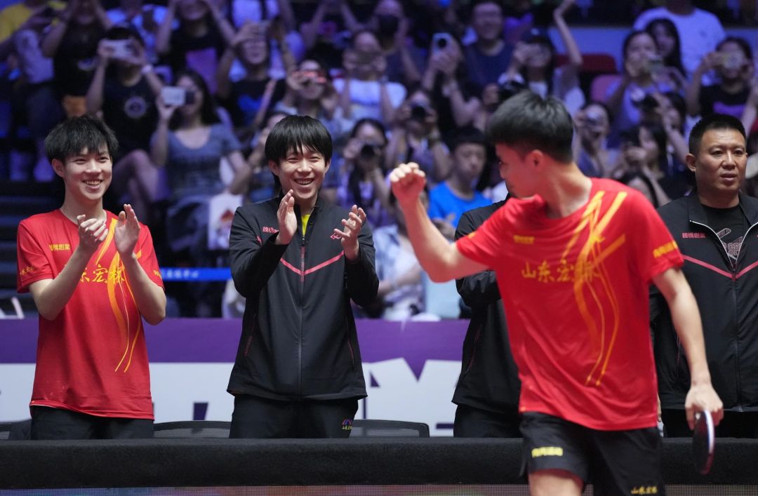 90b1e3c05ecd4f9dbca54db1fb9a909b