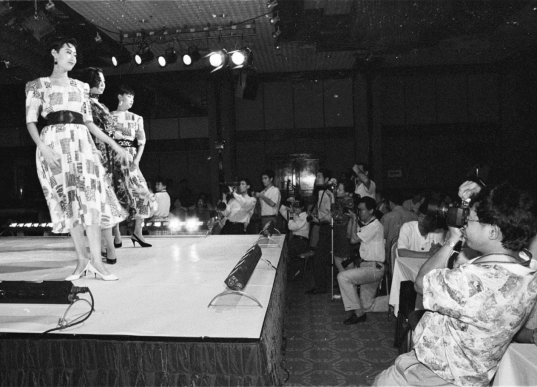 东方宾馆时装秀。