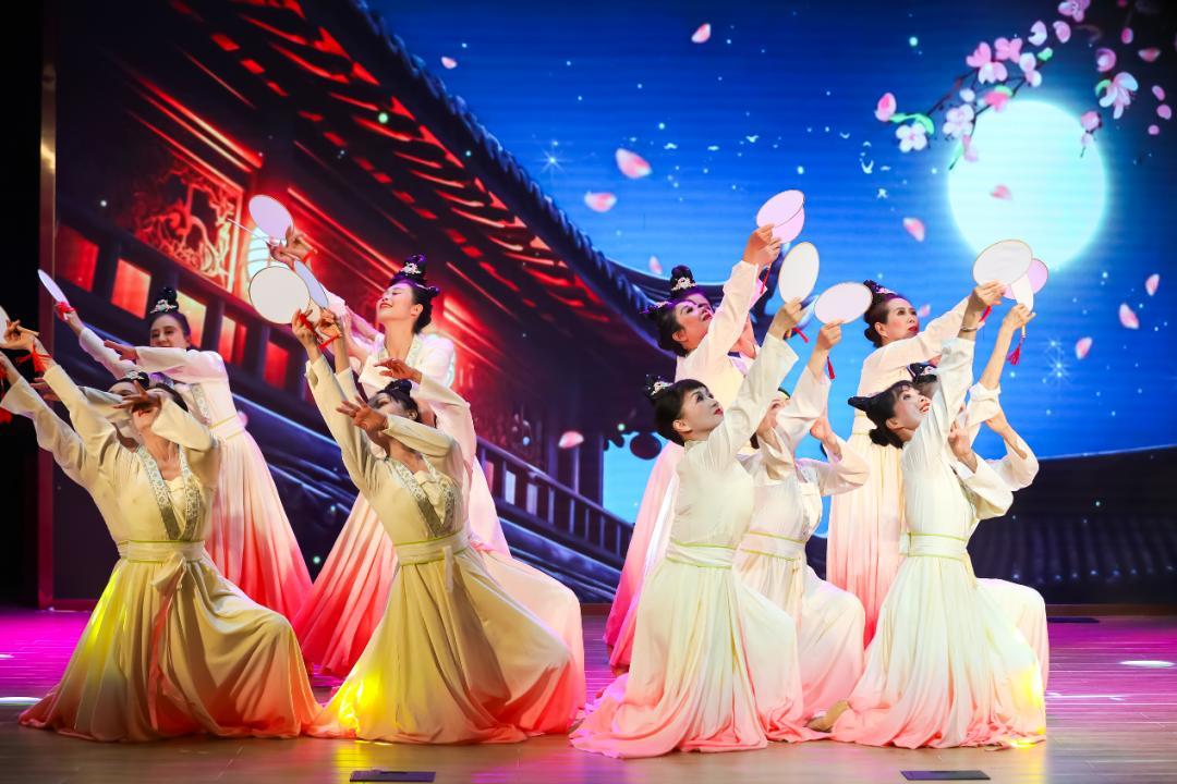 图片4.jpg 图片4.jpg