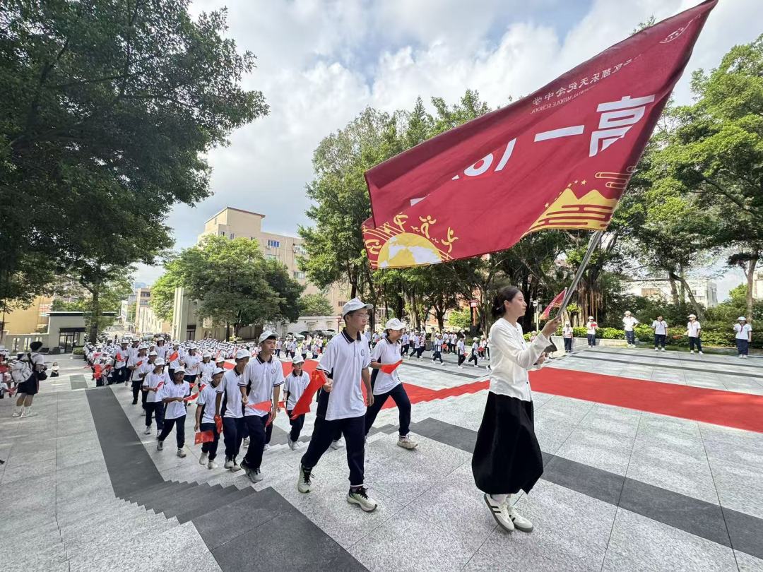 cd49008080895a5de12cdf1b2c7d6134.jpg cd49008080895a5de12cdf1b2c7d6134.jpg