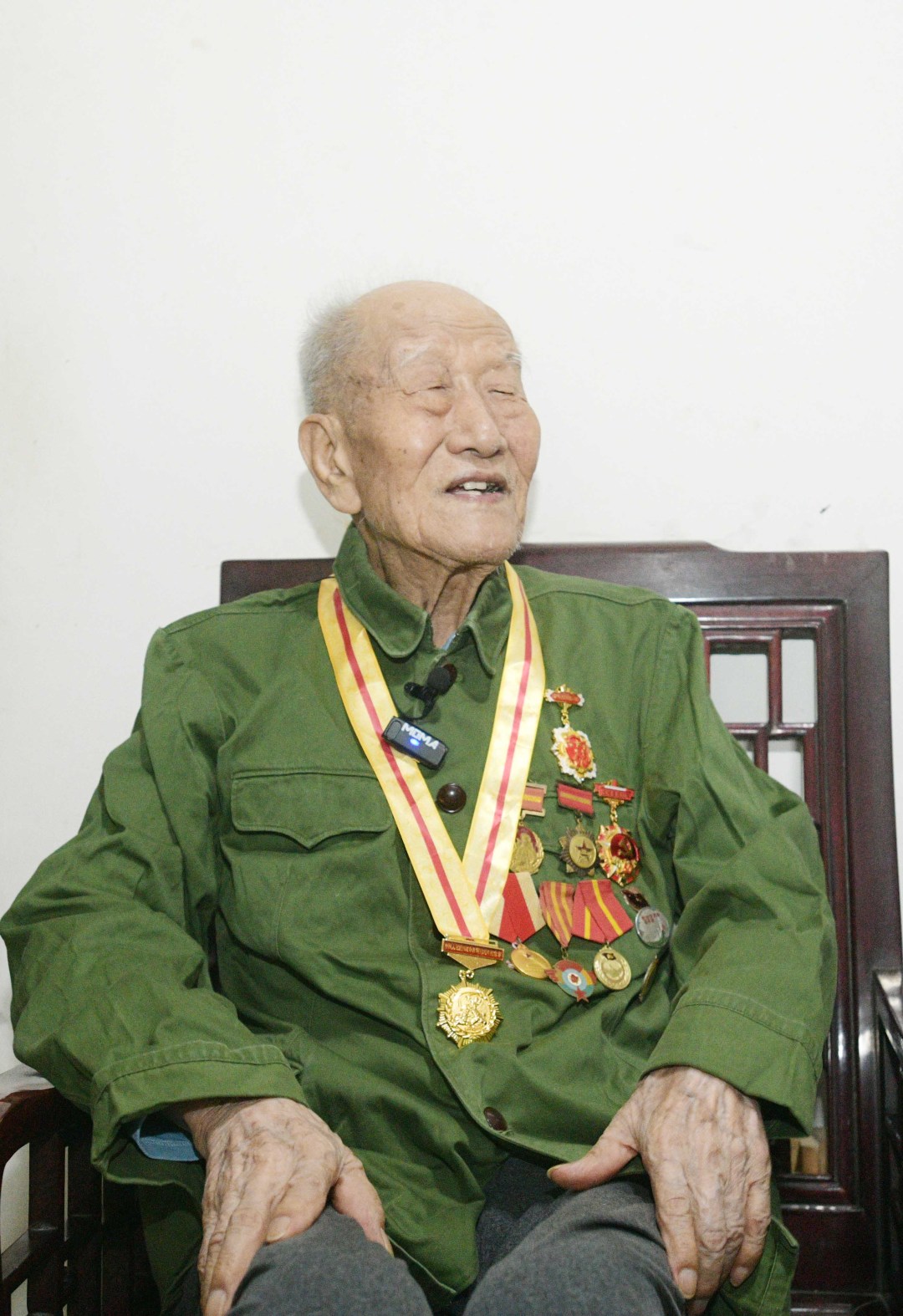 邱伟荣-(报纸图)抗战老兵-赵智广-NEP1_20250902_C00414342949