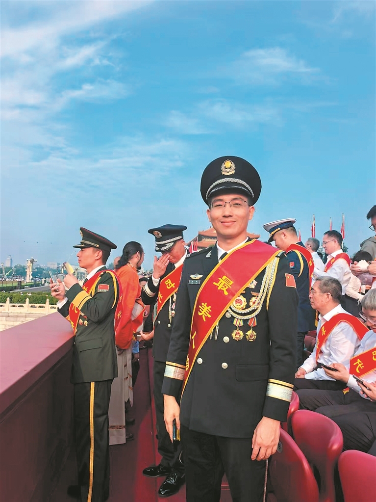 14349574_huangwx_1756912569462_s