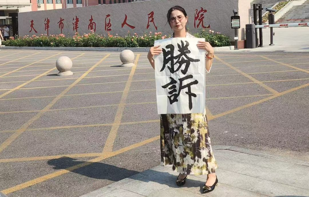 4ca7ae996f034a14b0ba0ae85c071ab0.jpg 4ca7ae996f034a14b0ba0ae85c071ab0.jpg