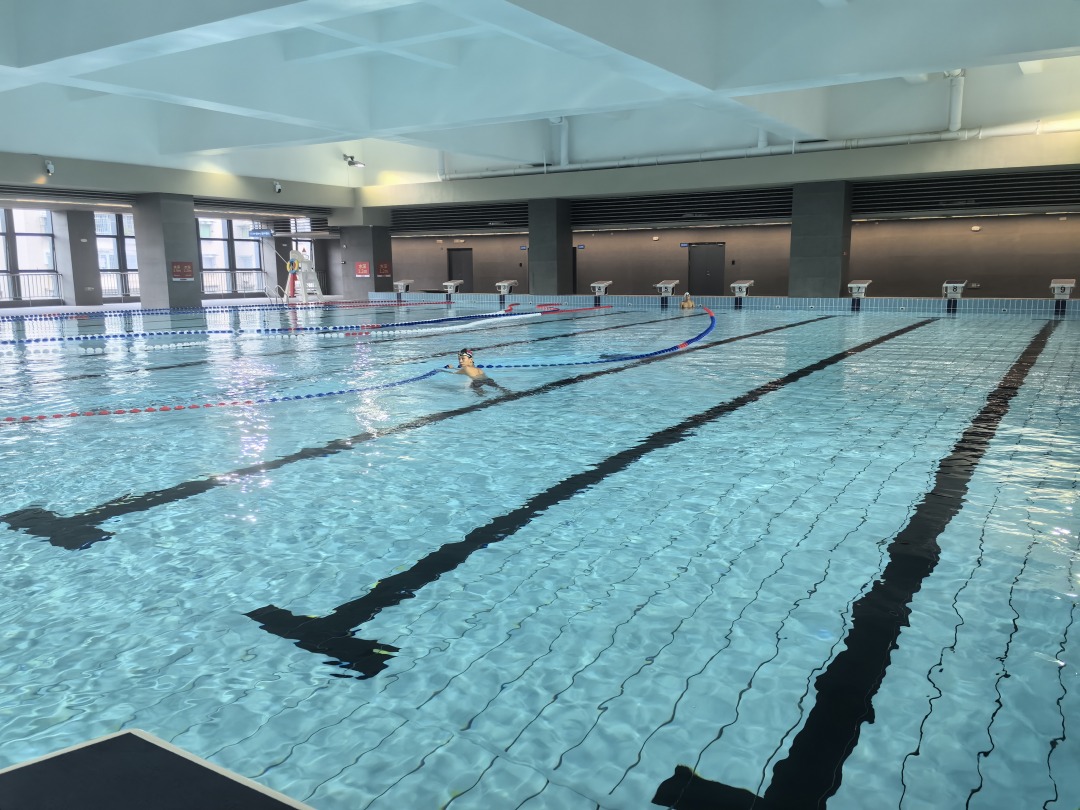 海珠游泳馆训练池