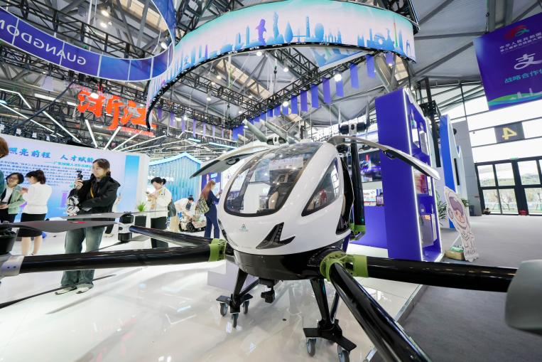 77a69672a6a54fc58cac0627445682dd