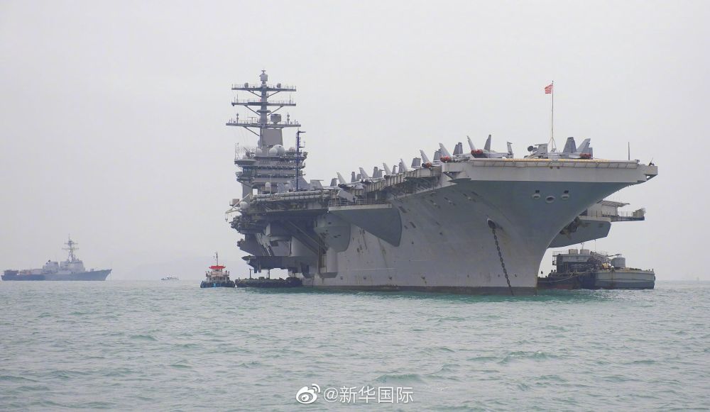 美国海军“尼米兹”号航母