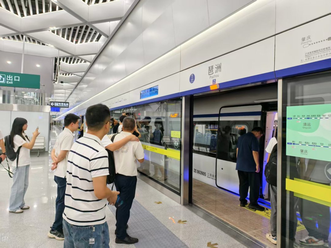 e85583ea2d4bf08f02c12e56c84574f.jpg e85583ea2d4bf08f02c12e56c84574f.jpg