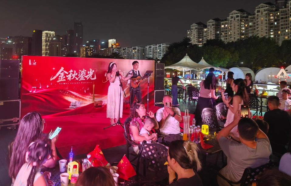 1b1a6f8f5a7b4884b1a642751bc8c341.jpg 1b1a6f8f5a7b4884b1a642751bc8c341.jpg