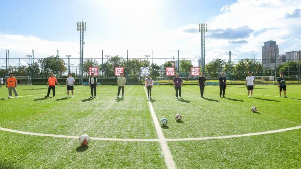 715e7ab96fe84ee8952cf611f2155ca9.jpg 715e7ab96fe84ee8952cf611f2155ca9.jpg