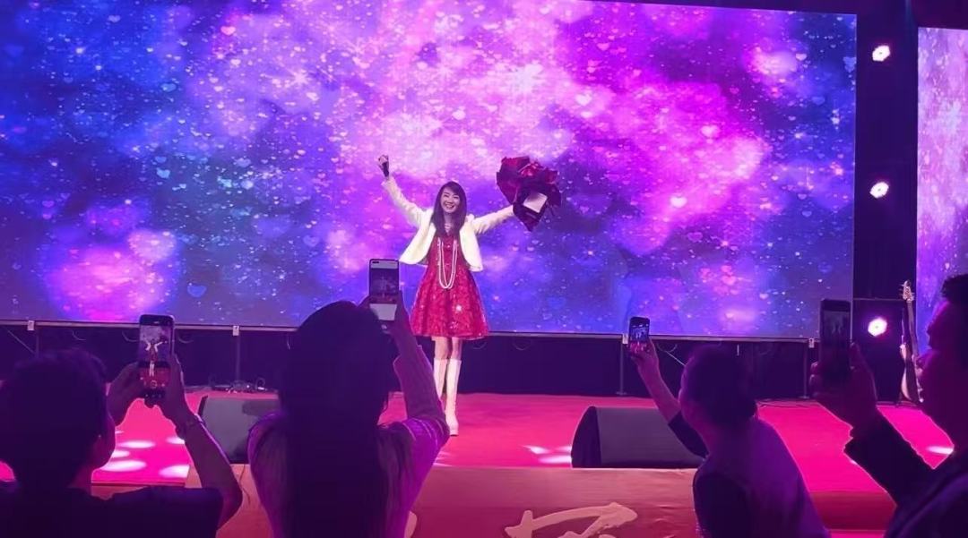 default (1).jpg default (1).jpg