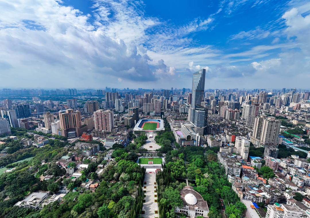 英雄广场省体育场2