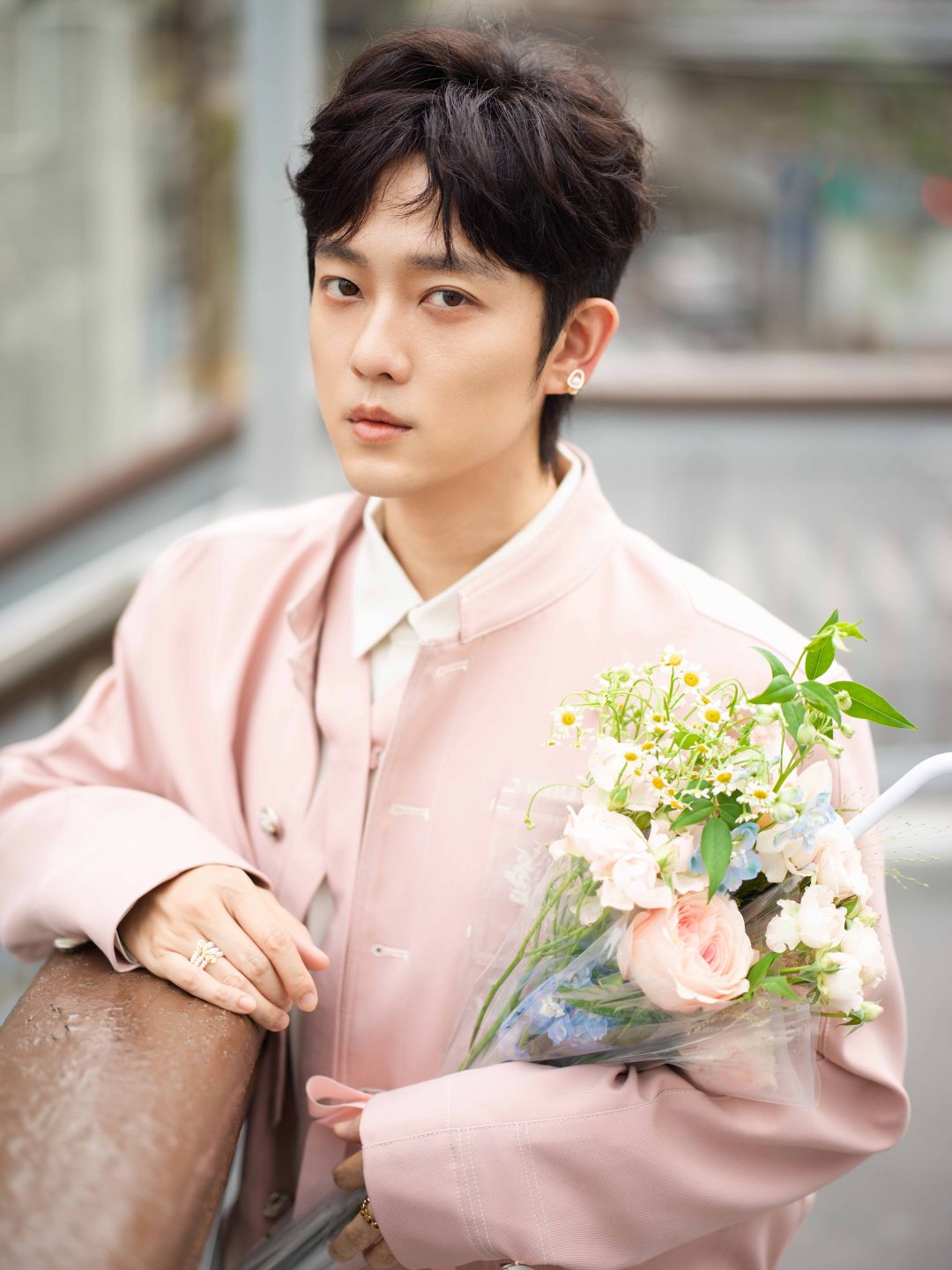 B9811101.jpg B9811101.jpg