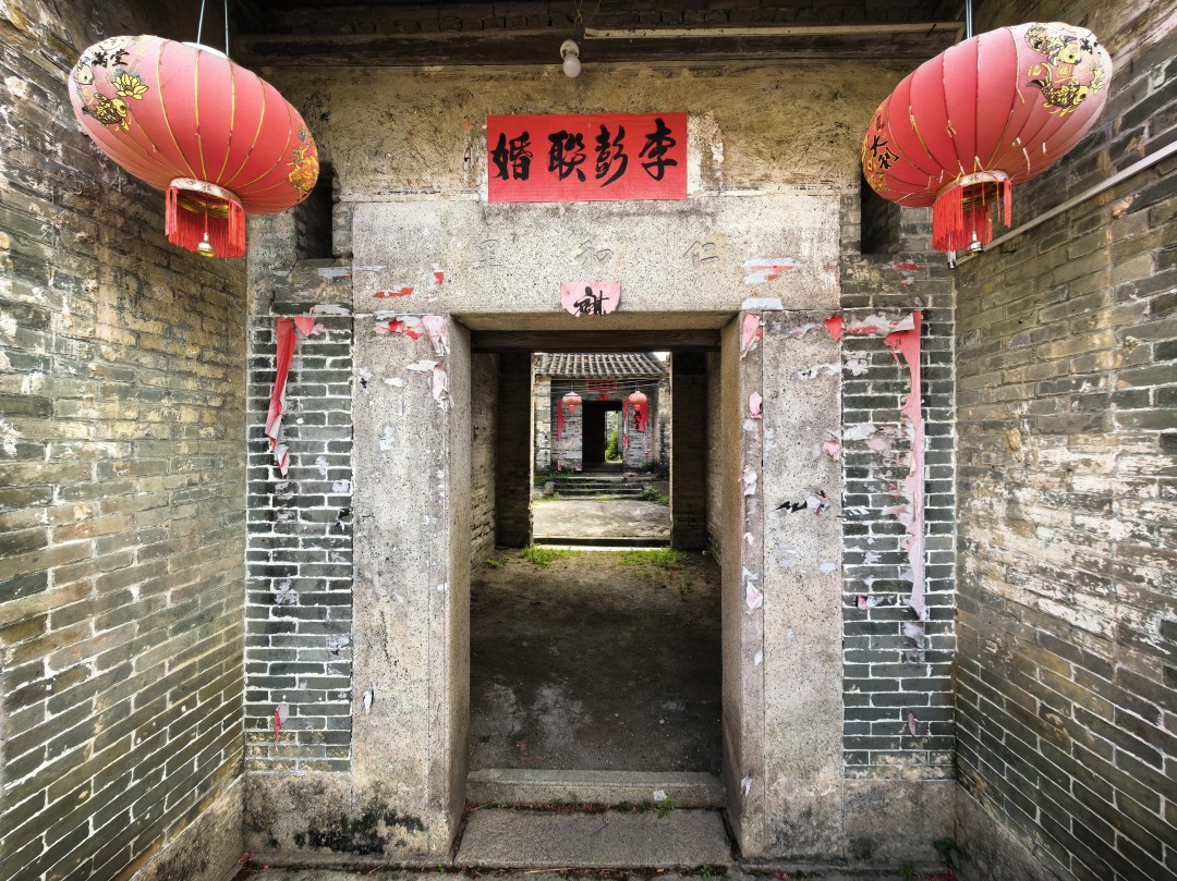 新良村的仁和里承载了一代代村民的青春记忆。