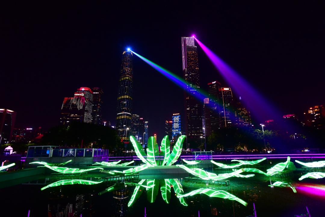 杨耀烨-广州国际灯光节将于11月16日开幕-FZ100414694999.jpeg 杨耀烨-广州国际灯光节将于11月16日开幕-FZ100414694999.jpeg