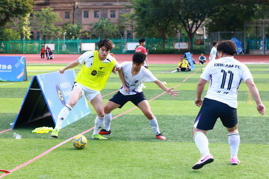 R5__4684-opq4122532564