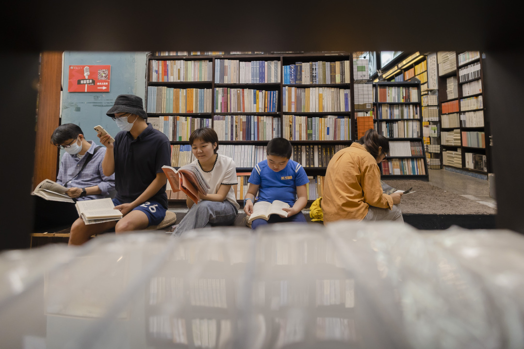 陈忧子-1B3A0596-FZ100210045432.JPG 陈忧子-1B3A0596-FZ100210045432.jpg