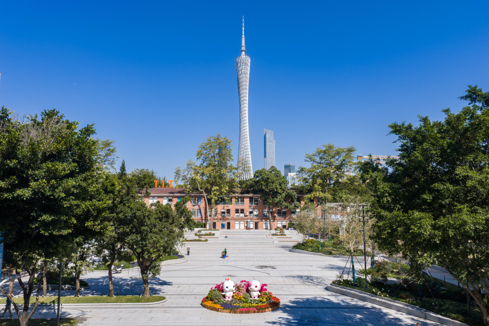 aaca94c30cb74adc80218831e703b192