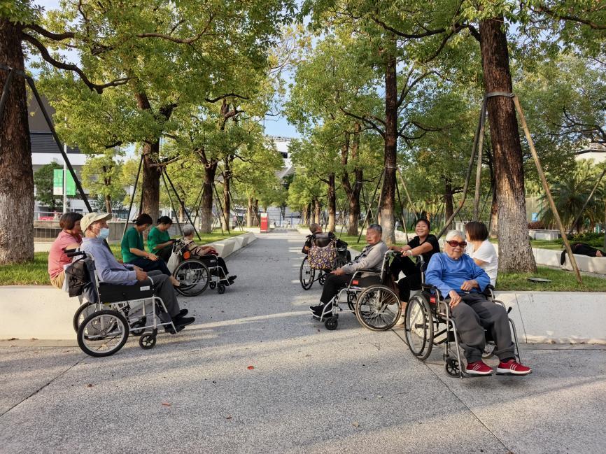 8dff34a835a34bb9b9ef6729b5d94e6b