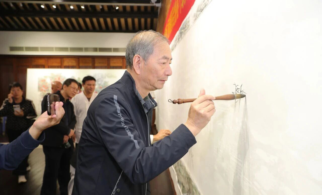 微信图片_2025-11-28_110003_342