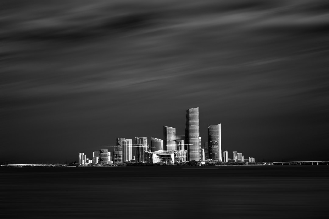 4383-419379-青年组-李子越-《光影羊城》1