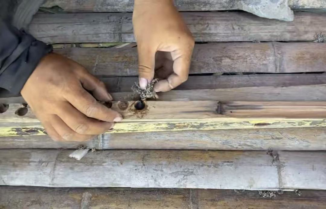 b266b743db313272854a217b04648c87